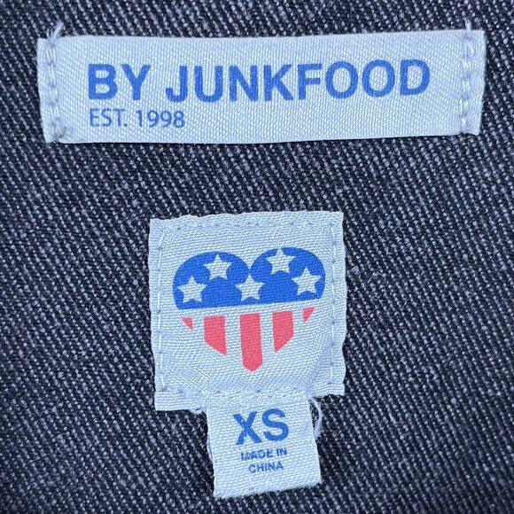 JunkFood Black Jean Jacket w/ Def Leppard Patches Sz Medium - Picture 3 of 6